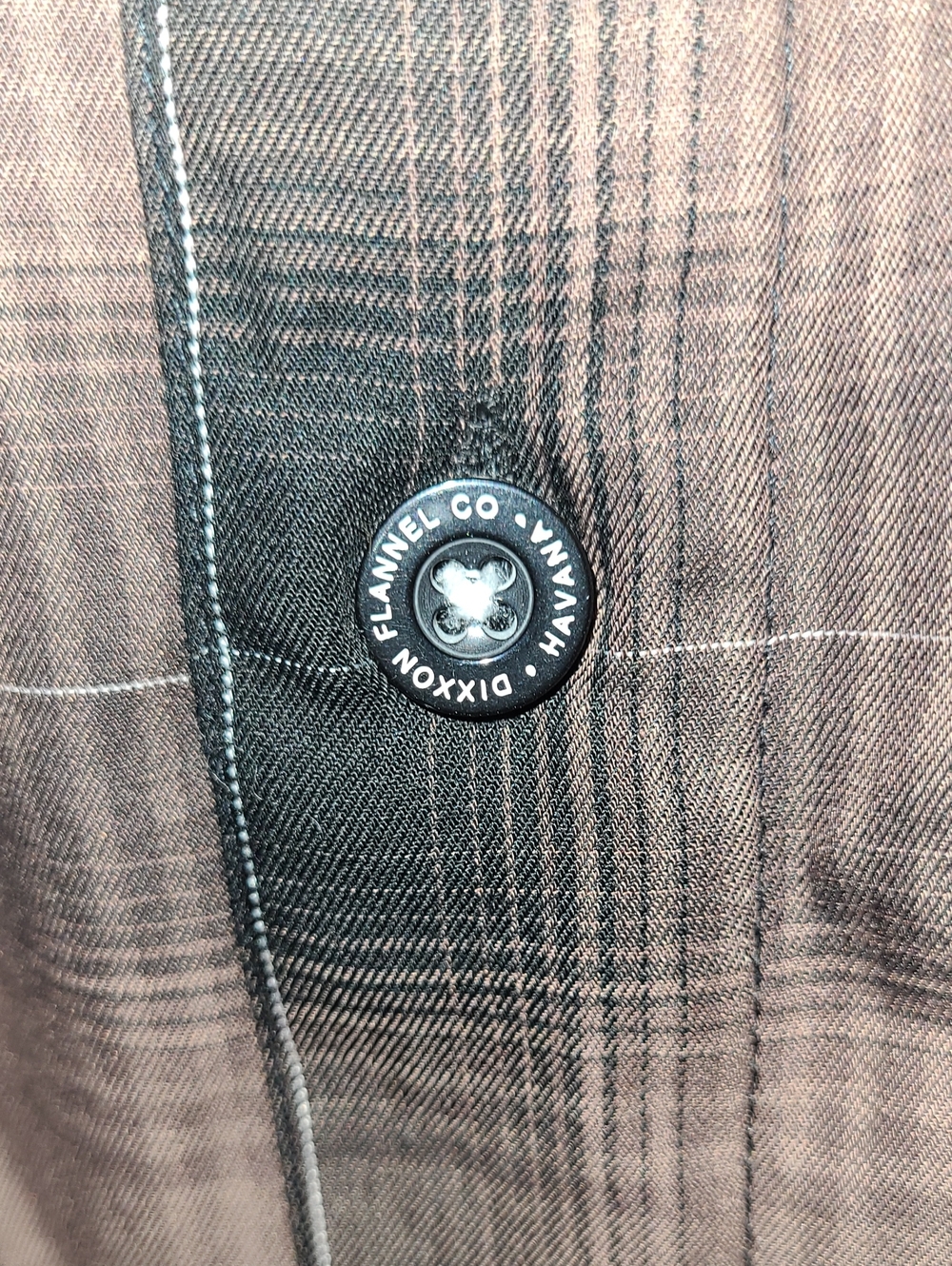 Dixxon Flannel Company Havana shirt featuring a proprietary bamboo blend - Picture 4 of 11
